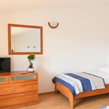 Marcelina Apartment
